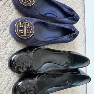 Tory Burch Women's Navy and Black Flats